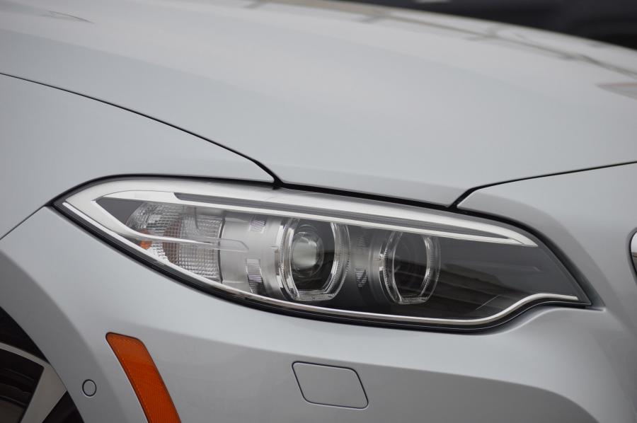  BMW 228i Convertible 2015 года  (фото 8 из 24)